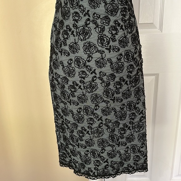 BETSEY JOHNSON Vintage 90's Flocked Rose Halter Bodycon Dress Retro Rockabilly - Picture 12 of 16